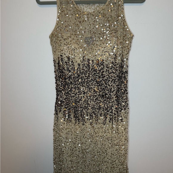 Adrianna Papell Gold and Black Sequin Mini Dress - Picture 1 of 4
